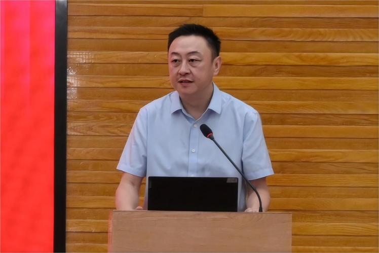 致辞 唐锐 致辞 唐锐